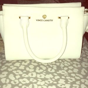 Small white Vince Camuto